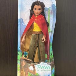 Disney Raya Doll 