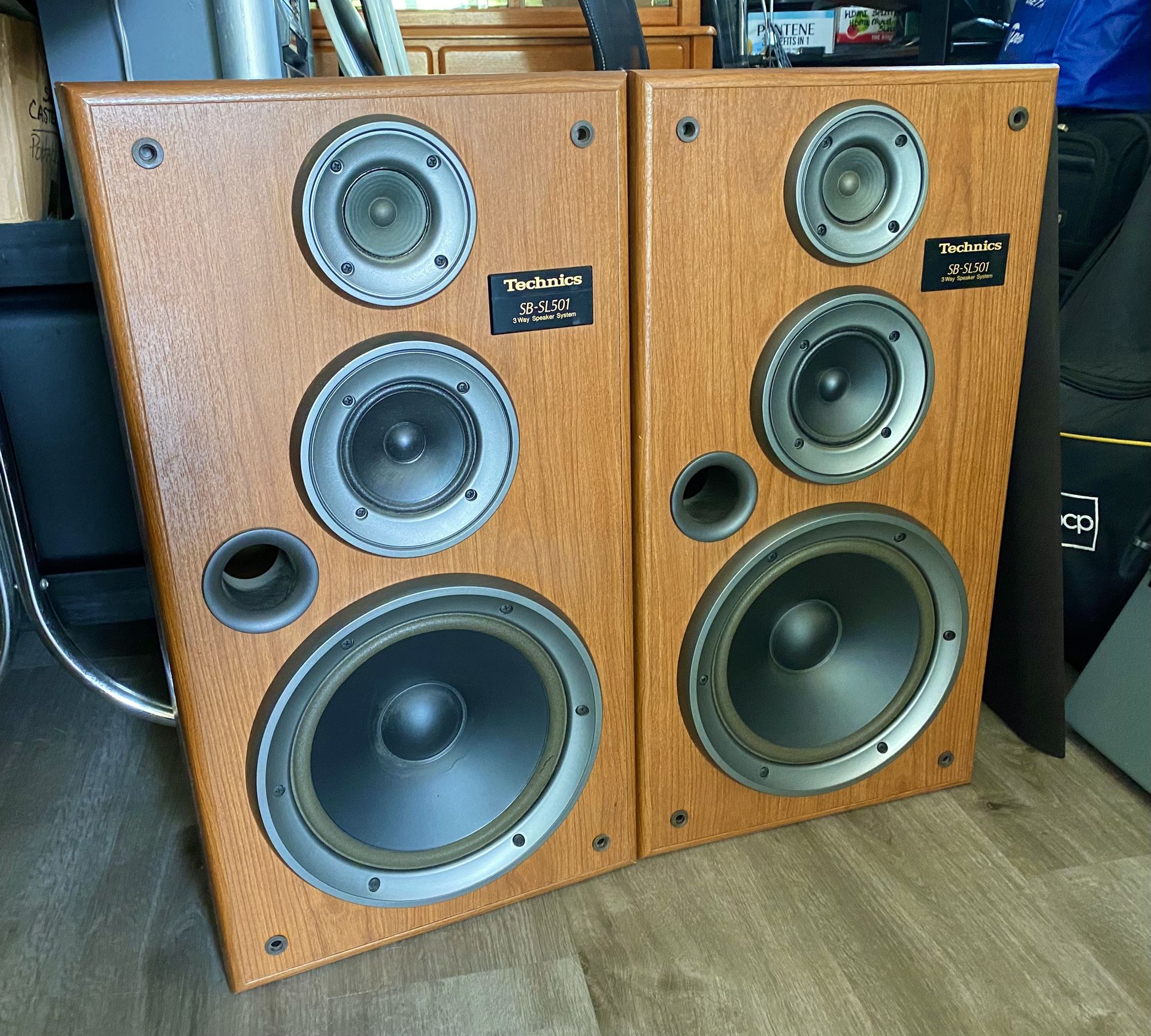 VINTAGE TECHNICS SB-SL501 3-WAY SPEAKERS/FULLY OPERABLE…