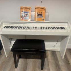 🎹 Casio Privia PX-760 Digital Piano (White) + Bench – Excellent Condition