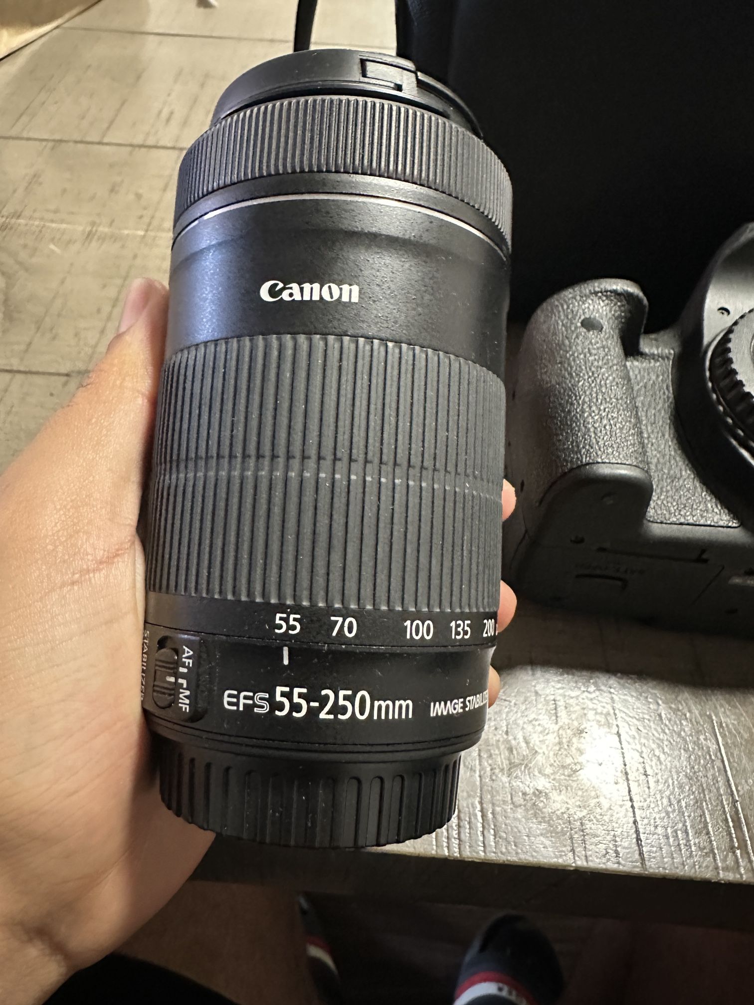 Canon Wow Rebel T6/ Efs 55-200 mm/ Efs 18-135mm