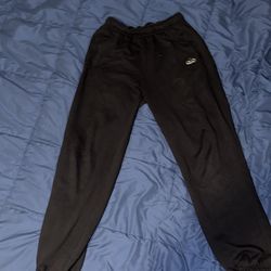 Black alo pants