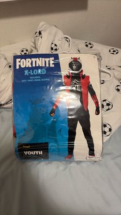Spirit Halloween Fortnite costume