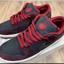 Nike SB Dunk Low Riot Skateshop Size 10.5