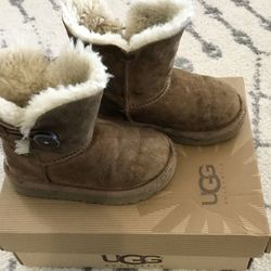 Toddler Kids Ugg Boots, The North face, Mini Boden