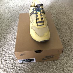 Nike Air Max Travis Scott 