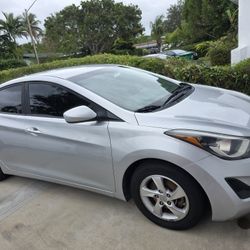 Card Hyundai 2015 Elantra