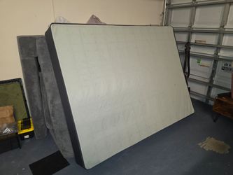 Queen boxspring