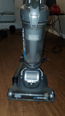 Black and decker air swivel vacuum for Sale in San Antonio, TX
