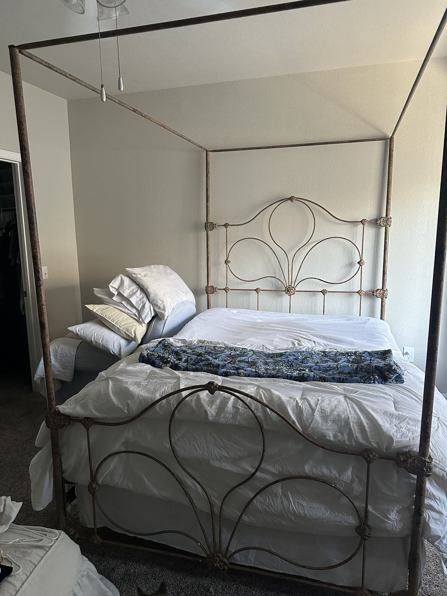 Metal Queen Bed frame