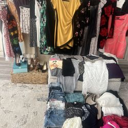HUGE Lot Of Clothes  (reseller) 