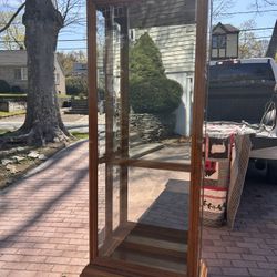 7ft Glass Cabinet With Glass Shelves 