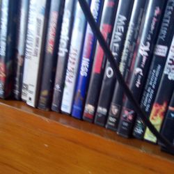 DVDs Blu Rays 