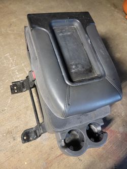 Silverado Tahoe Center Console Jump Seat