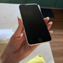 iPhone 8 SE📱