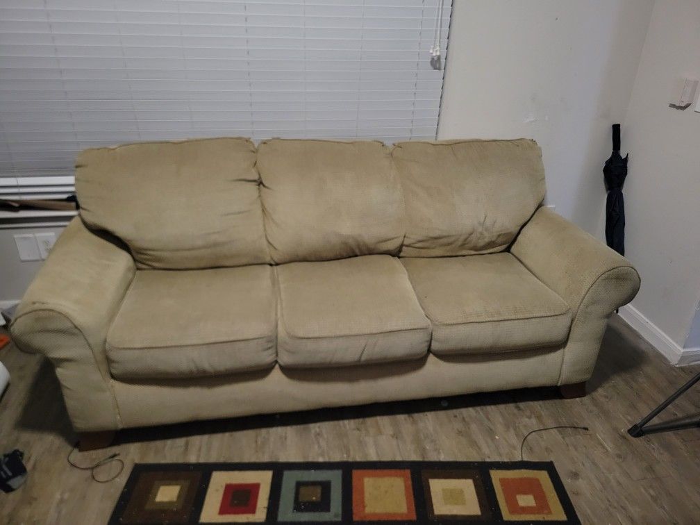 FREE Beige Cloth Couch