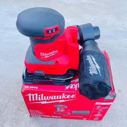 Milwaukee M18 18V Lithium-Ion Cordless 1/4 in. Sheet Sander (Tool-Only)