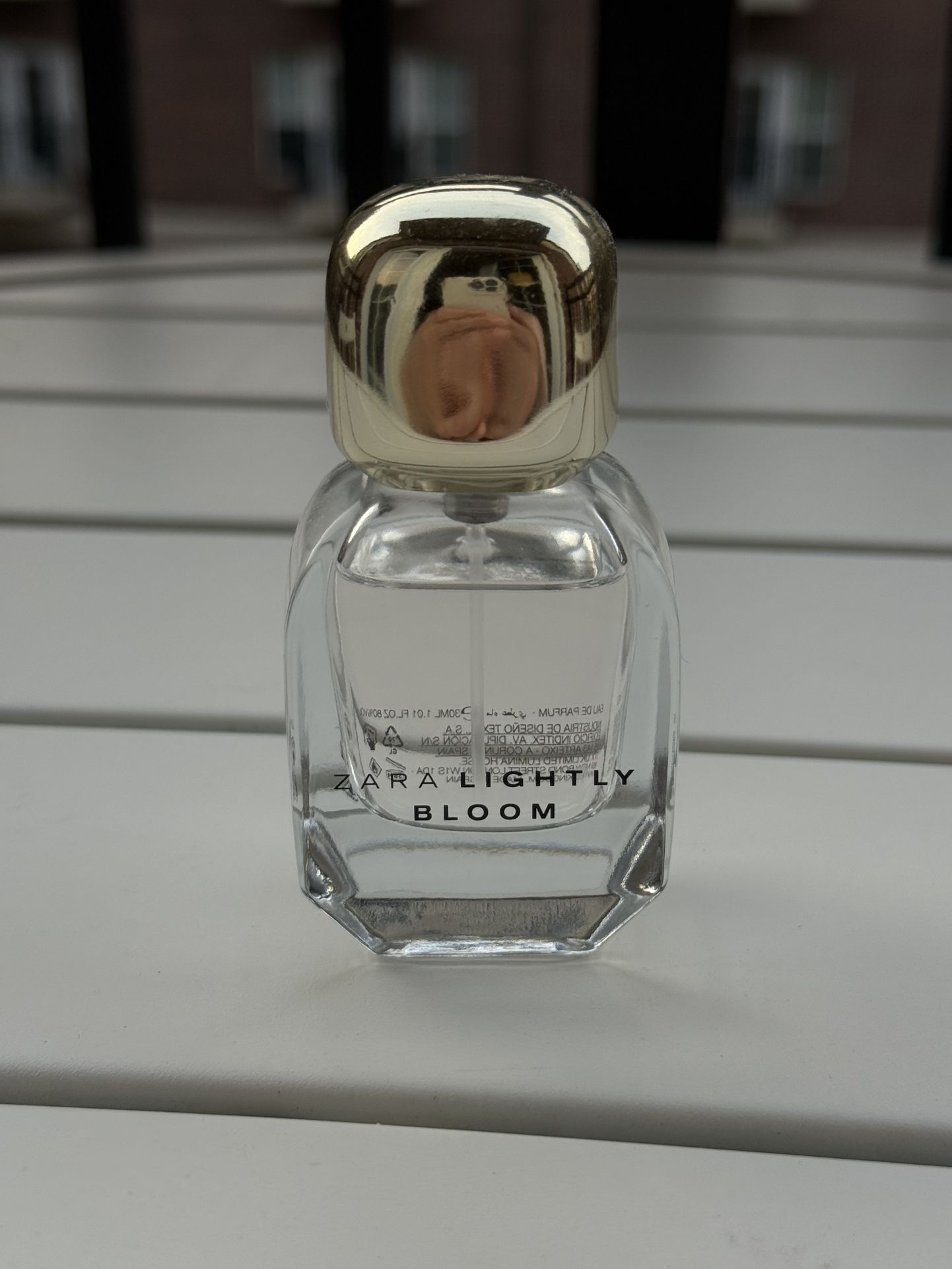 Zara Lightly Bloom Eau De Parfum 1 oz/ 30 Ml