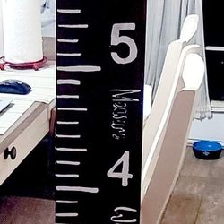 Growth Chart Sign