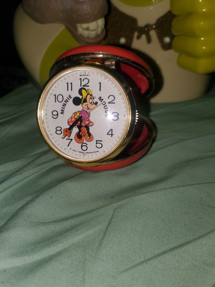 Vintage MINNIE mouse Disney Travel Clock