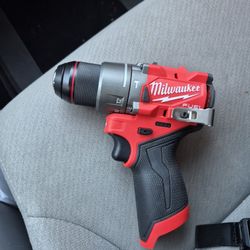 M12 Milwaukee Drill/ Taladro 3404-20