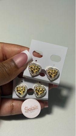 HRT NUGGET EARRINGS