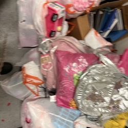 Girls stuff room decor clothing toys everything included make offer!!