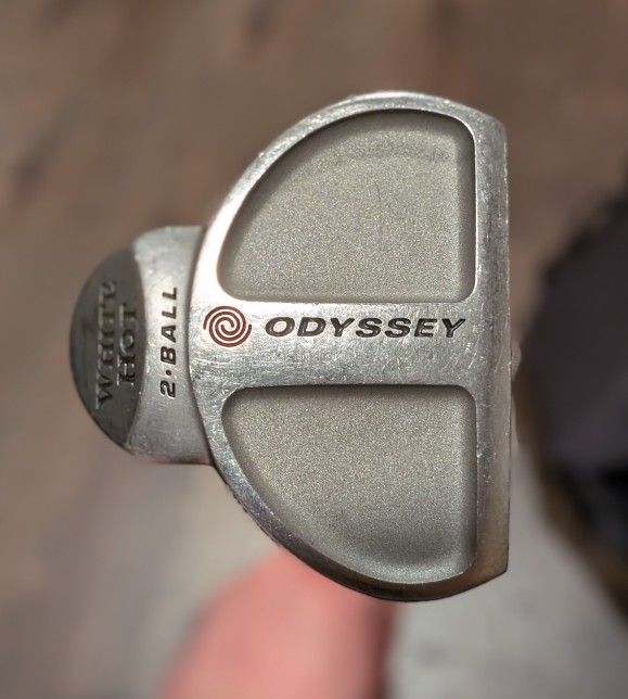 Odyssey White Hot 2 Ball Putter