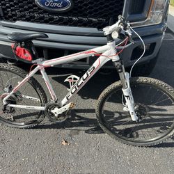 Focus Whistler Sport Series MTB – 26" Wheels – Disc Brakes