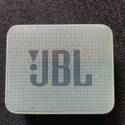 JBL GO2