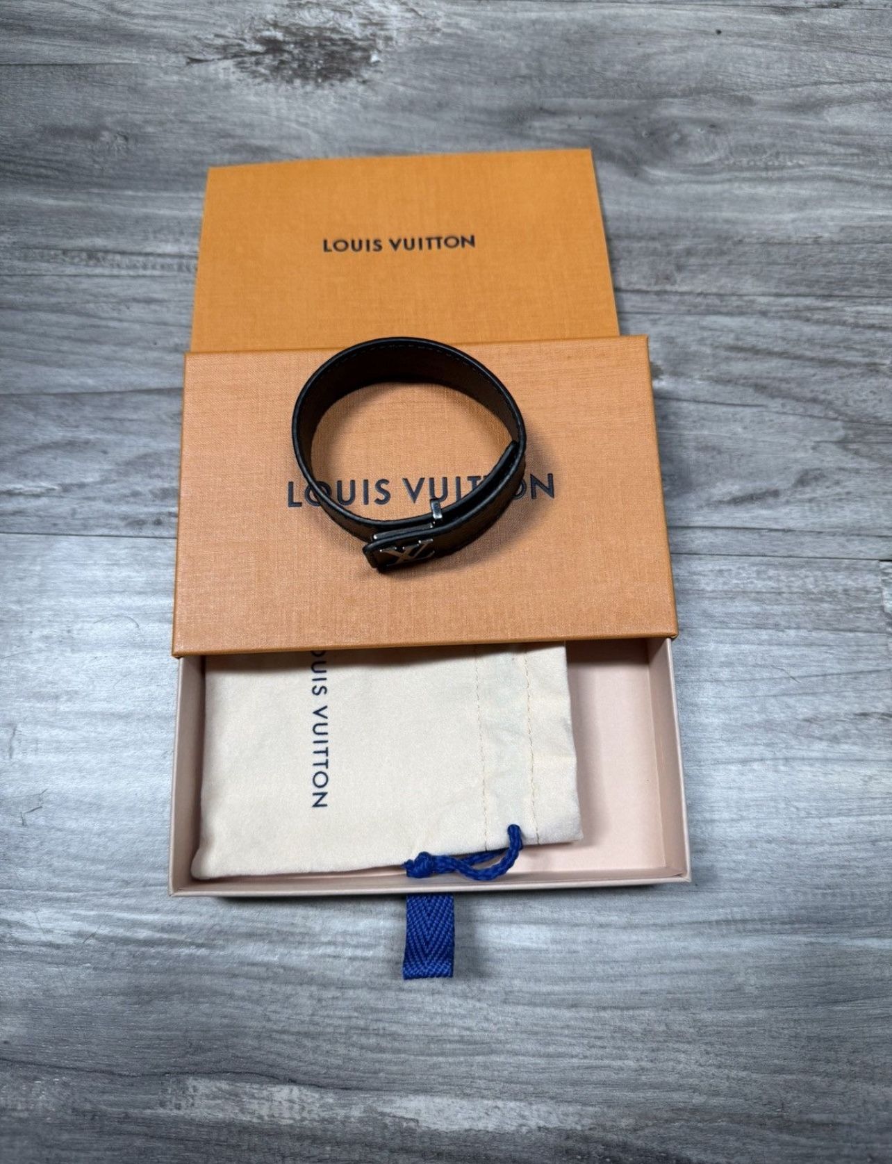 Louis Vitton Bracelet Authentic
