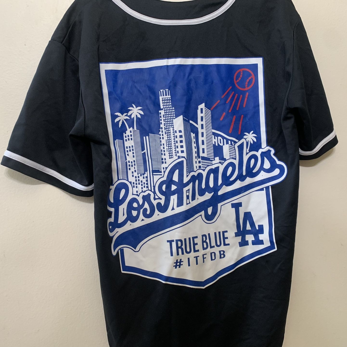 STITCHED LOS ANGELES DODGERS BASEBALL JERSEY for Sale in Hemet, CA - OfferUp
