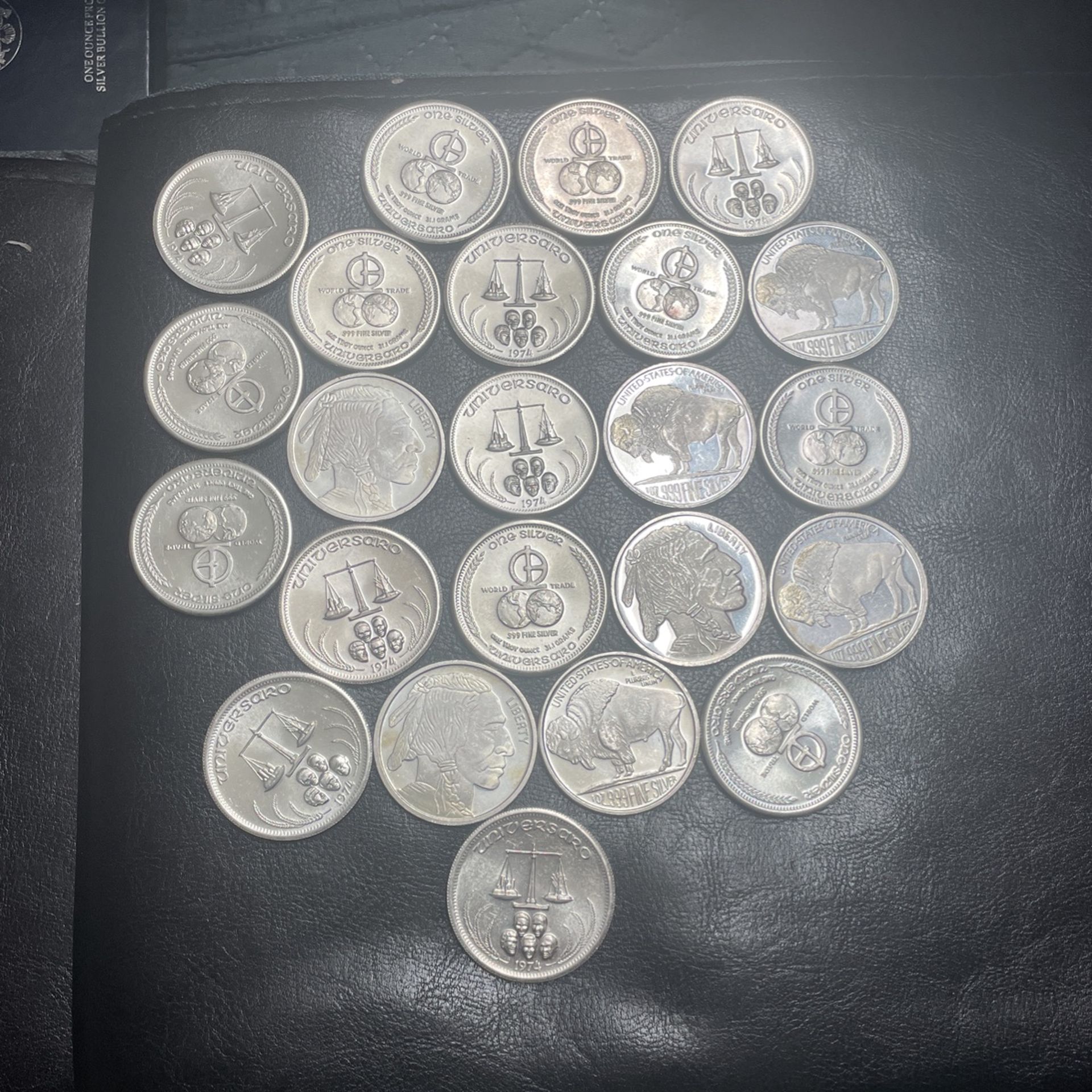 American Silver Round Coins Buffalo And Universaro 999,9 Fine Silver Coins