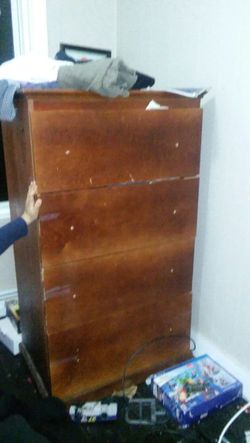 Dressser deep drawers