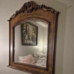 Stunning Dresser & Mirror-A Beautiful Statement Peace