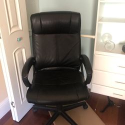 Black Office Chair