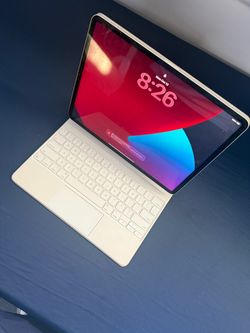 Apple iPad Pro with Magic Keyboard