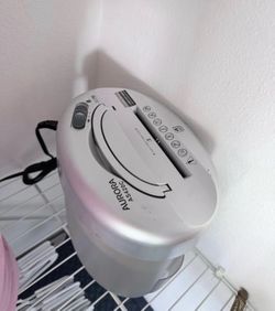 Aurora AS420 Paper Shredder