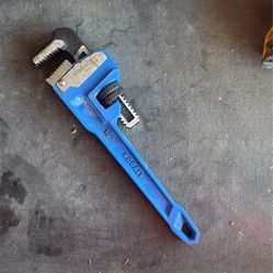 10 In Cast Iron Pipe Wrench