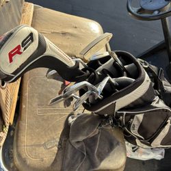 Left Handed Golf Clubs 