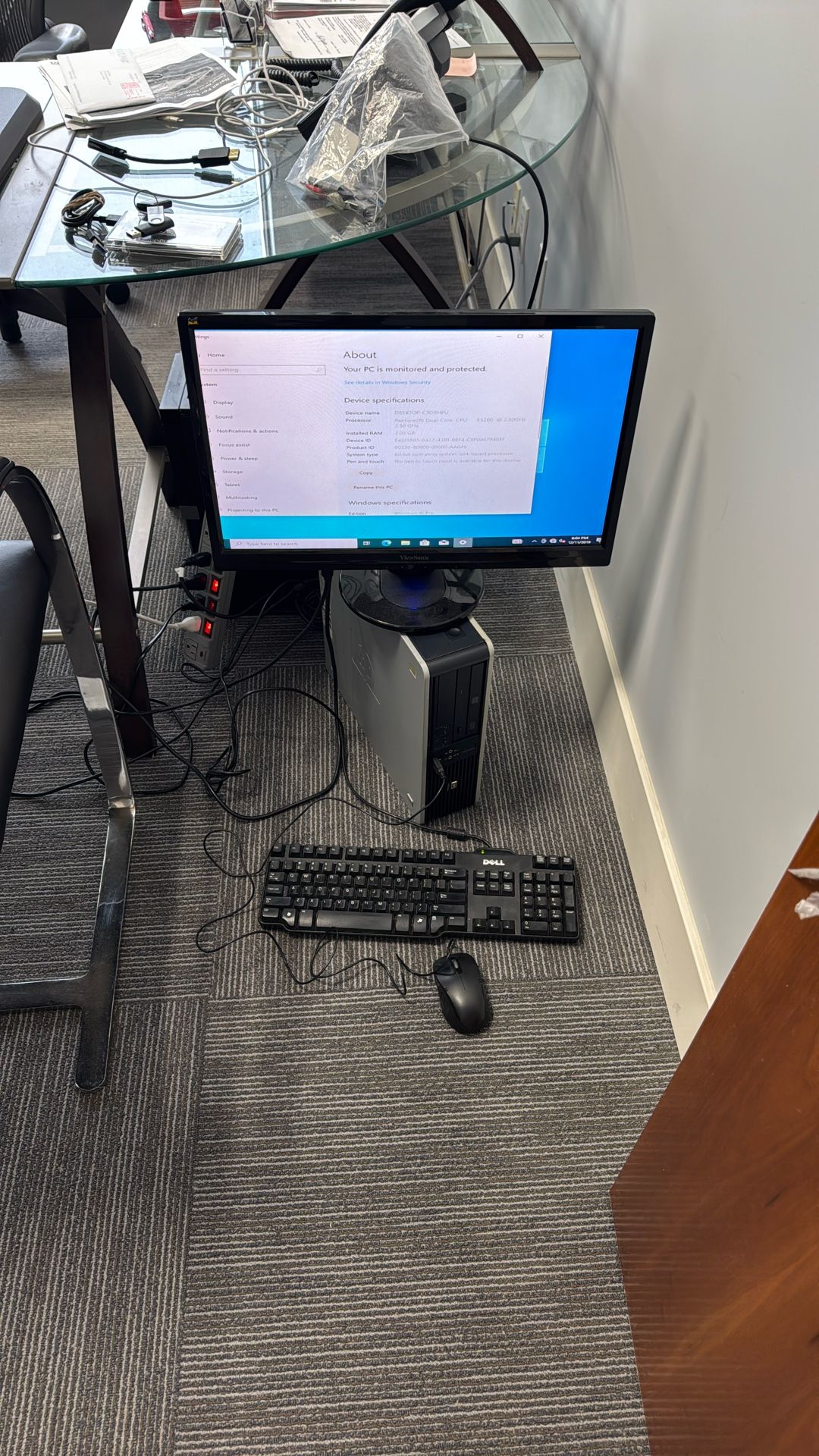 Windows 10 Pro PC Package With Computer, Monitor, Keyboard, Mouse, Has Solid State Hard drive!