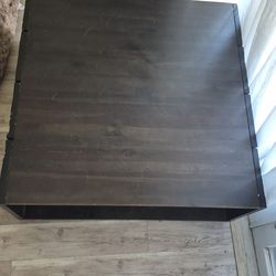 Free coffee table