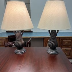 LAMPS - TABLE LAMPS