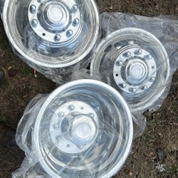 Selling a set of aluminum plates for Ford 450 or 550 for $400.