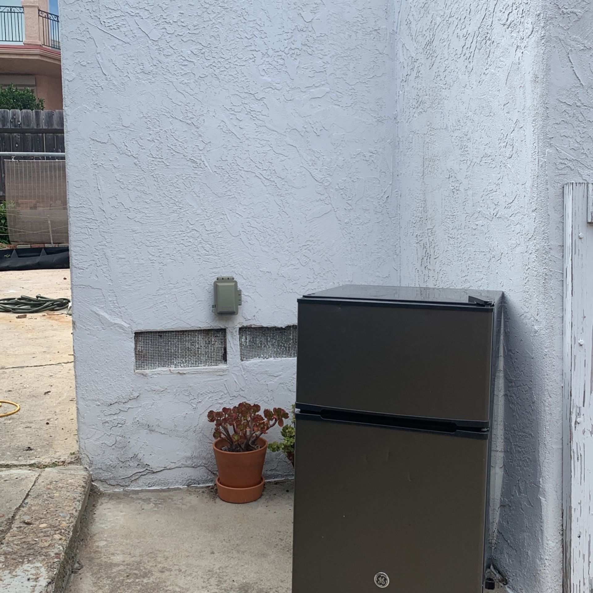 Black/grey Mini Fridge! for Sale in San Diego, CA OfferUp
