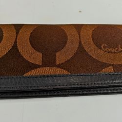 Coach Checkbook Holder In Great Condition 