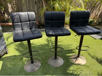 Black Leather Swivel Bar Stools