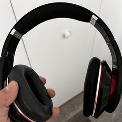 Beat Studio 1st Generation Wired Headphones On Sale!!!
