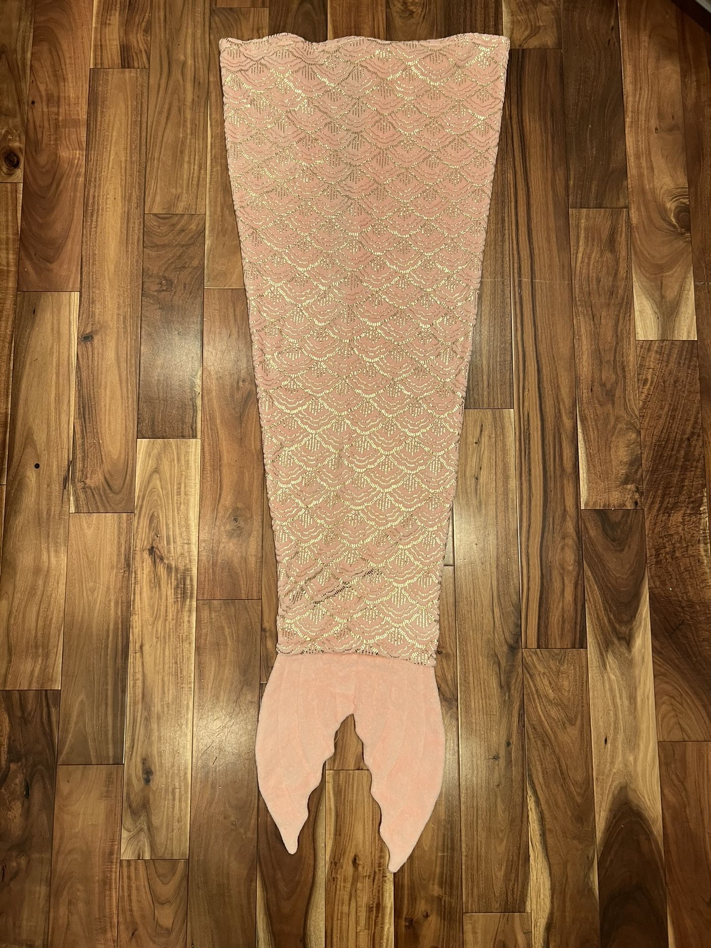 Childs Mermaid Tail Blanket