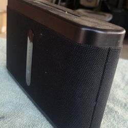 VR3 Speaker