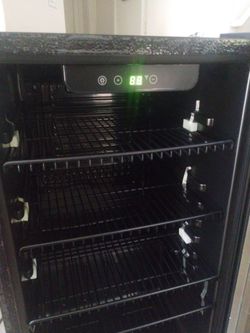17 inch beverage cooler